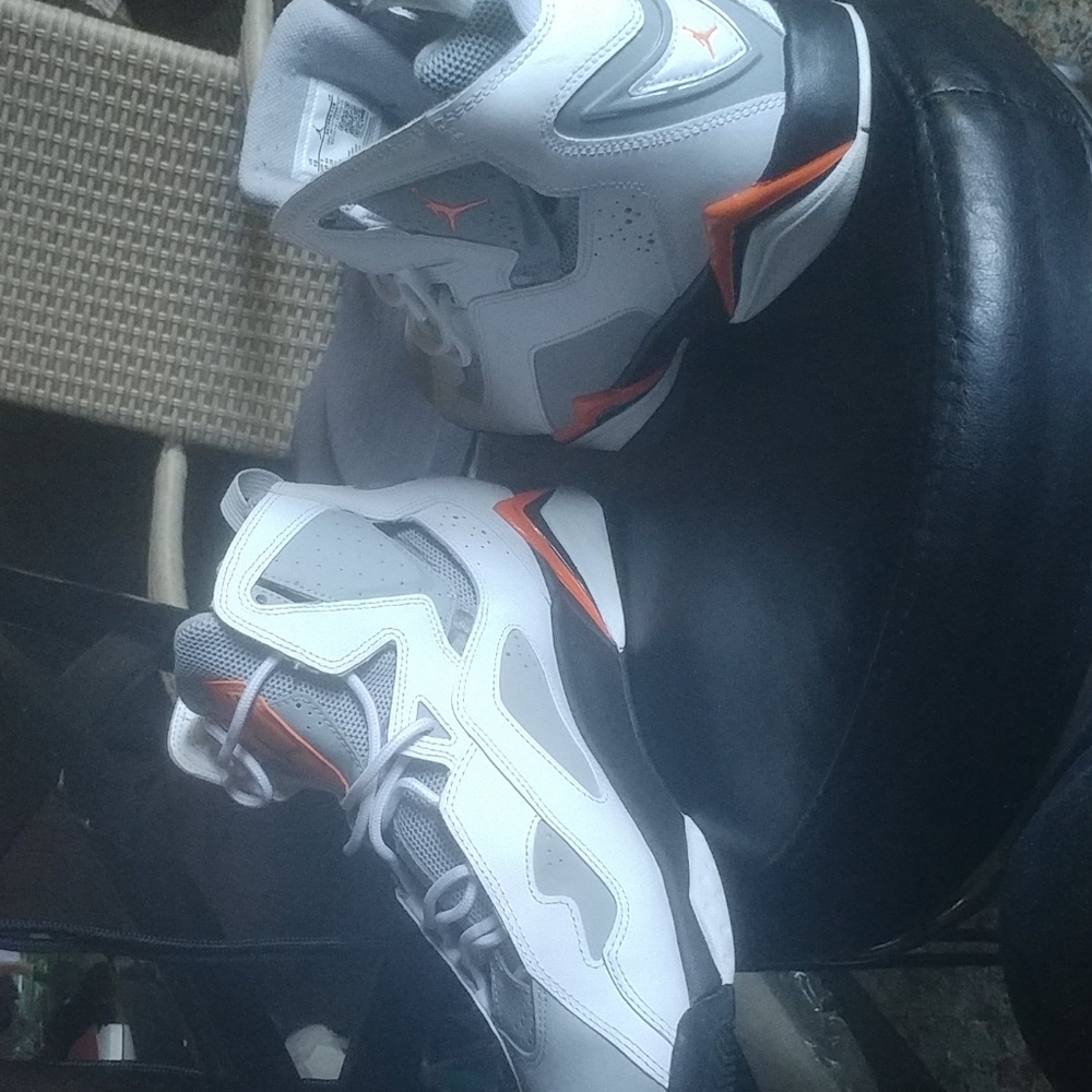 Size 10 JORDAN